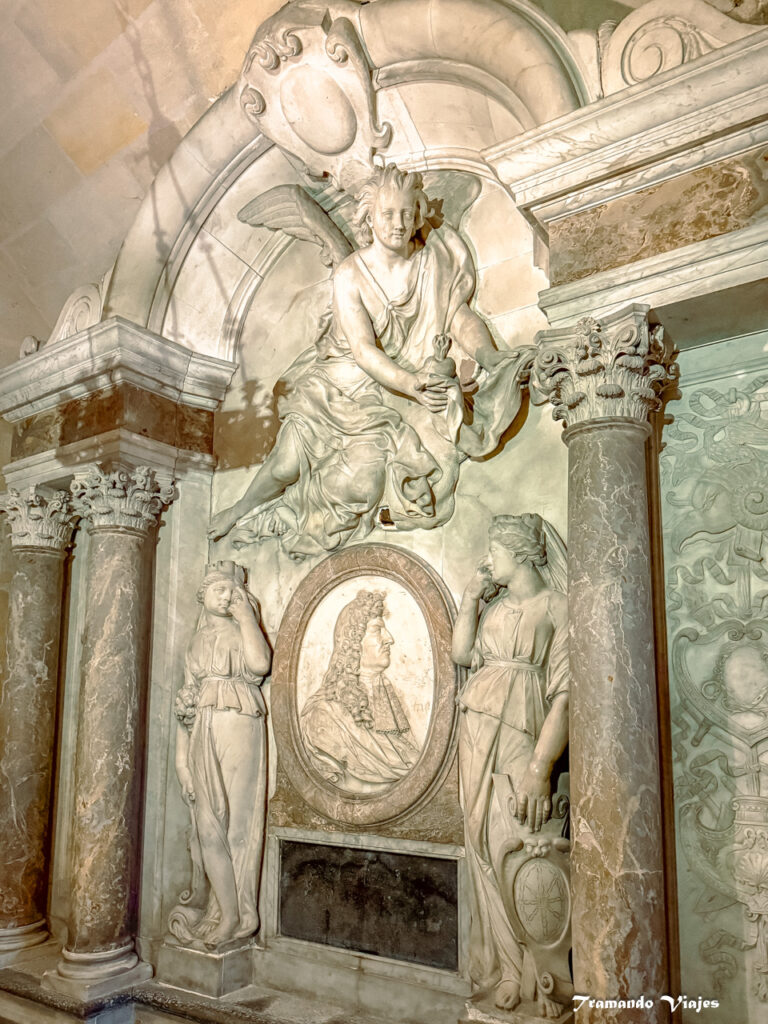 basilica de Saint-Denis: Tumba del Rey Sol