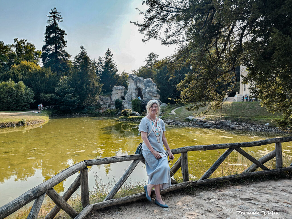 La Aldea de la Reina en el Dominio del Trianon del Palacio de Versailles