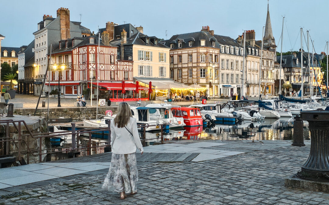 Qué ver en Honfleur: Vieux Bassin y casas históricas del puerto