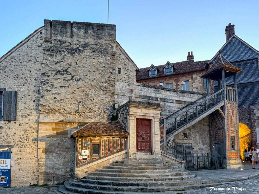 La Lieutenance junto al Vieux Bassin de Honfleur