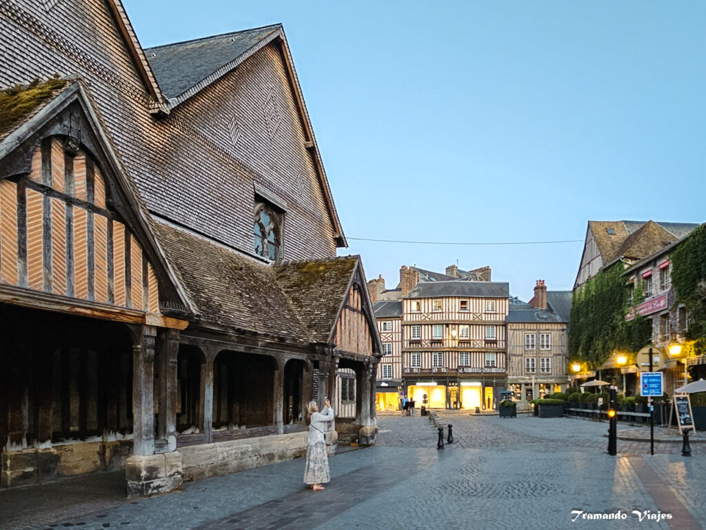Iglesia Sainte-Catherine de Honfleur construida en madera