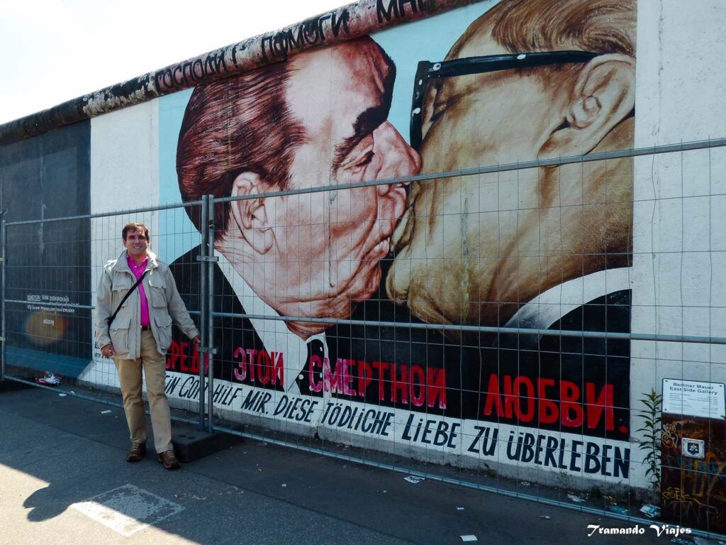 Beso Fraternal de Vrubel en la East Side Gallery