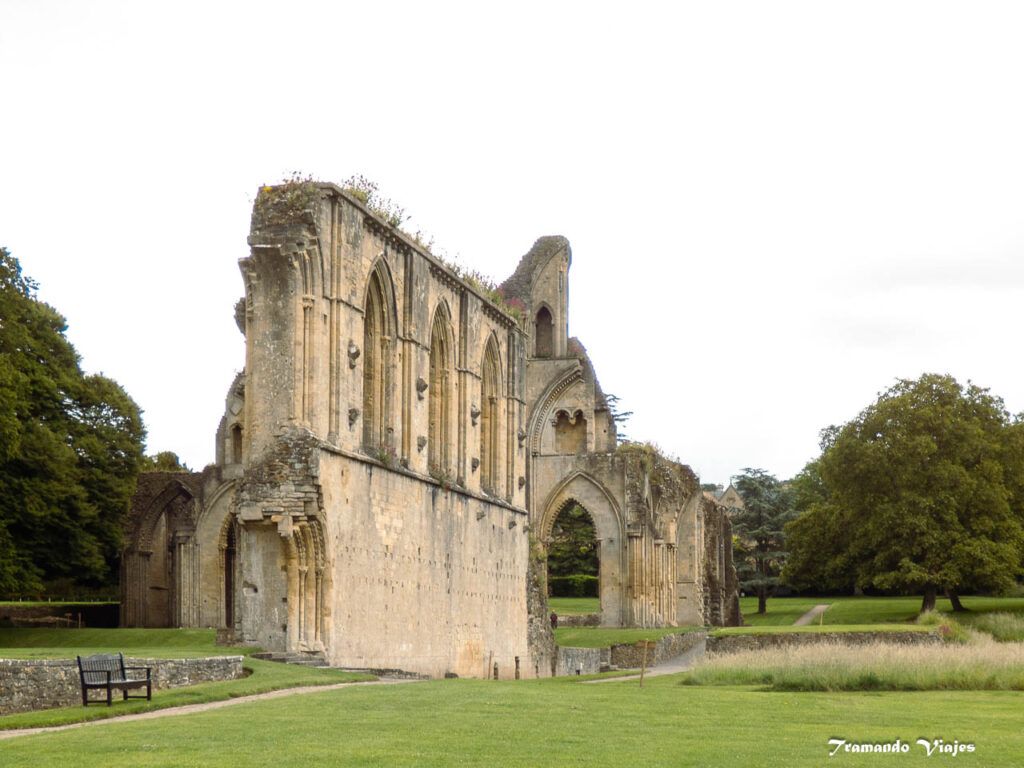 Ruinas de la Great Church de Glastonbury Abbey