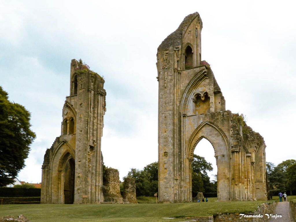 Ruinas medievales de la Abadía de Glastonbury