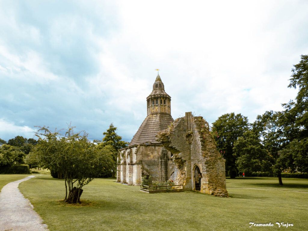 Ruinas y jardines de la Abadía de Glastonbury